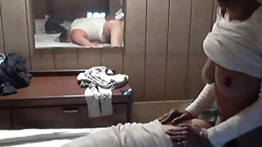 Blacked: 섹시한 Jessie & Lacey는 PornHD에서 골프 프로로부터 BBC 레슨을 받습니다.