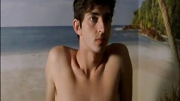 태양 아래서 운동하는 타비사 스티븐스