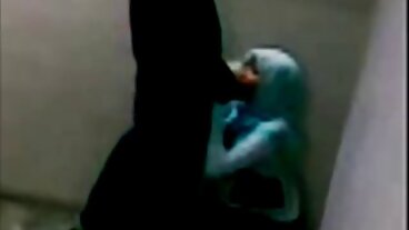 큰 나귀 풋내기 아기 기름을 바른 과 analed
