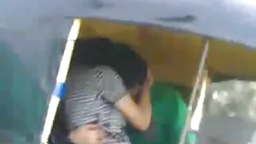 러시아어 연구소: PornHD의 부엌에서 항문 섹스