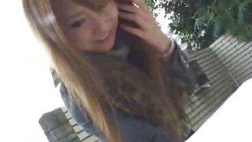 집에서 만든 섹스 테이프 와 몸집이 작은 갈색 머리 귀염둥이